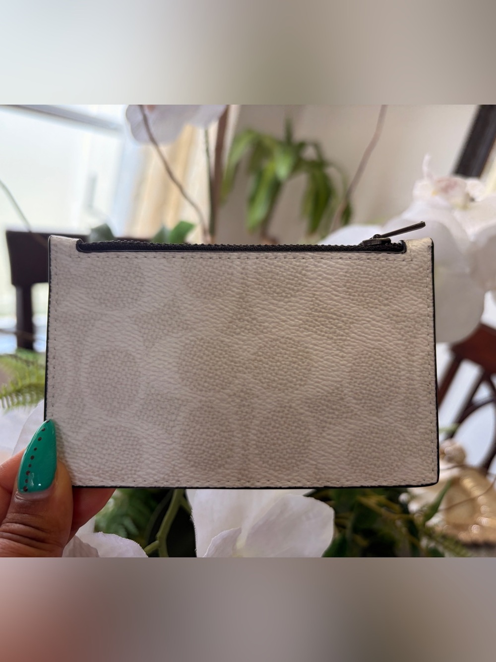 Coach white Zip Card Case-NWT - Picture 3 of 12